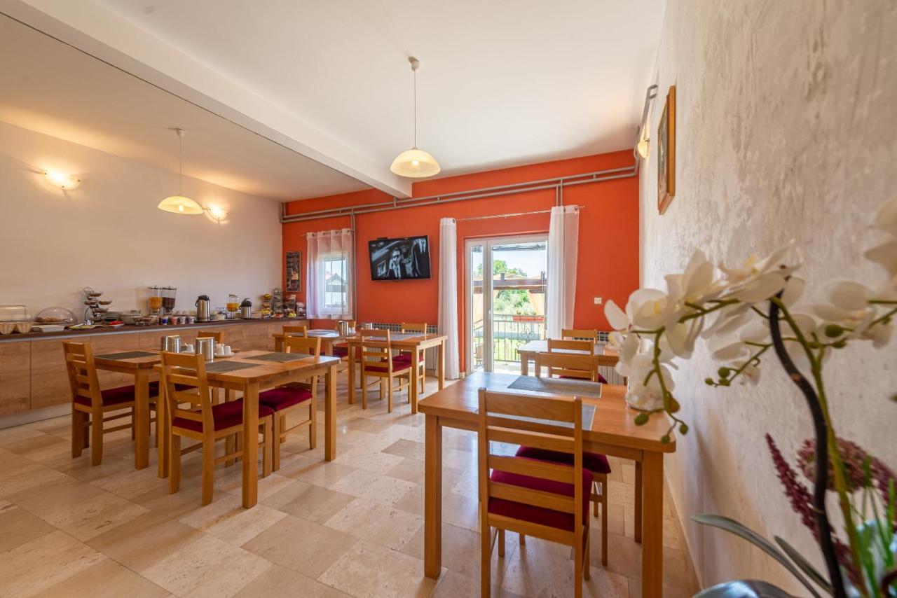 Bed & Breakfast Maki Biograd Na Moru Exterior photo