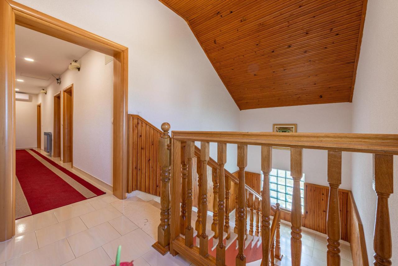 Bed & Breakfast Maki Biograd Na Moru Exterior photo