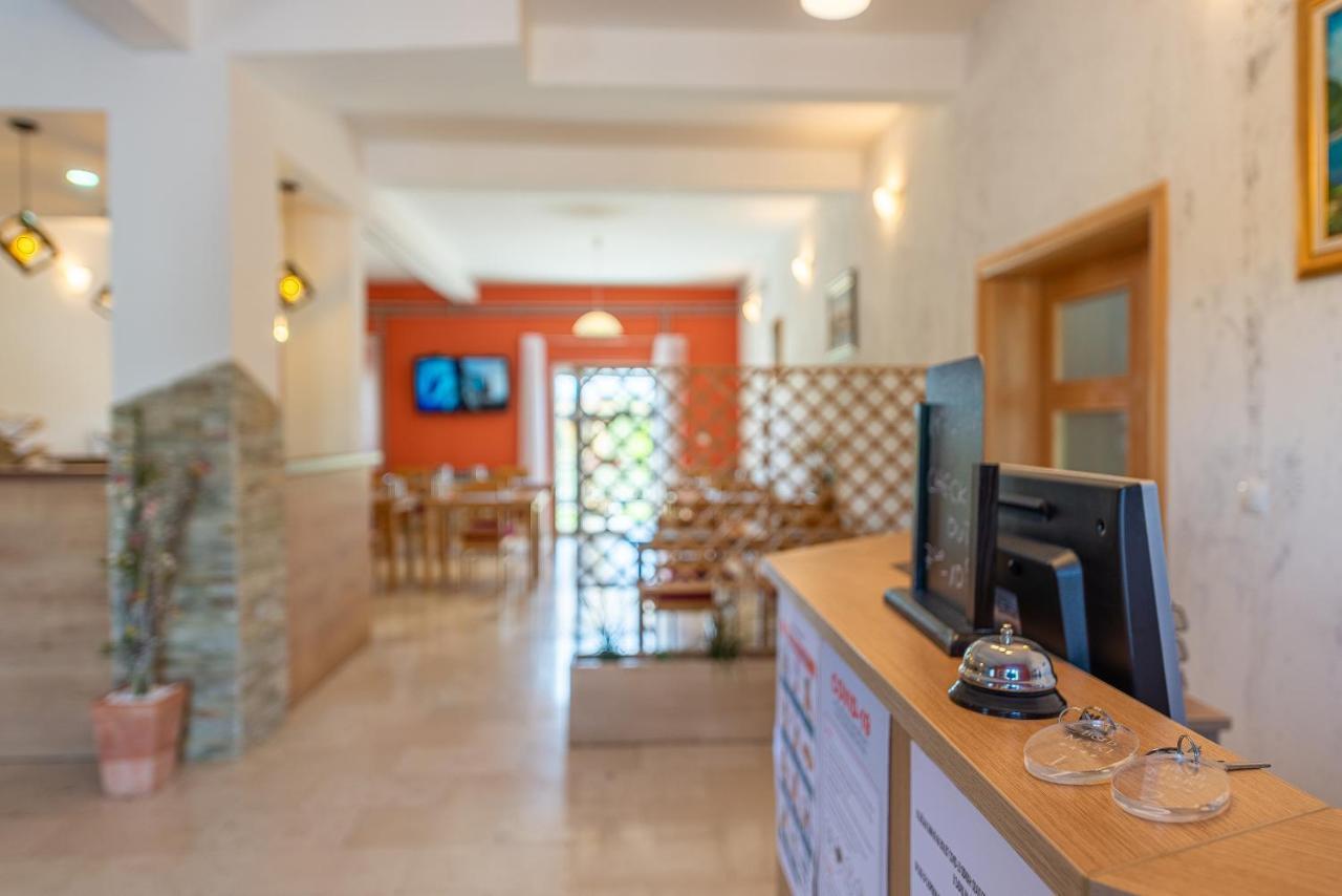 Bed & Breakfast Maki Biograd Na Moru Exterior photo