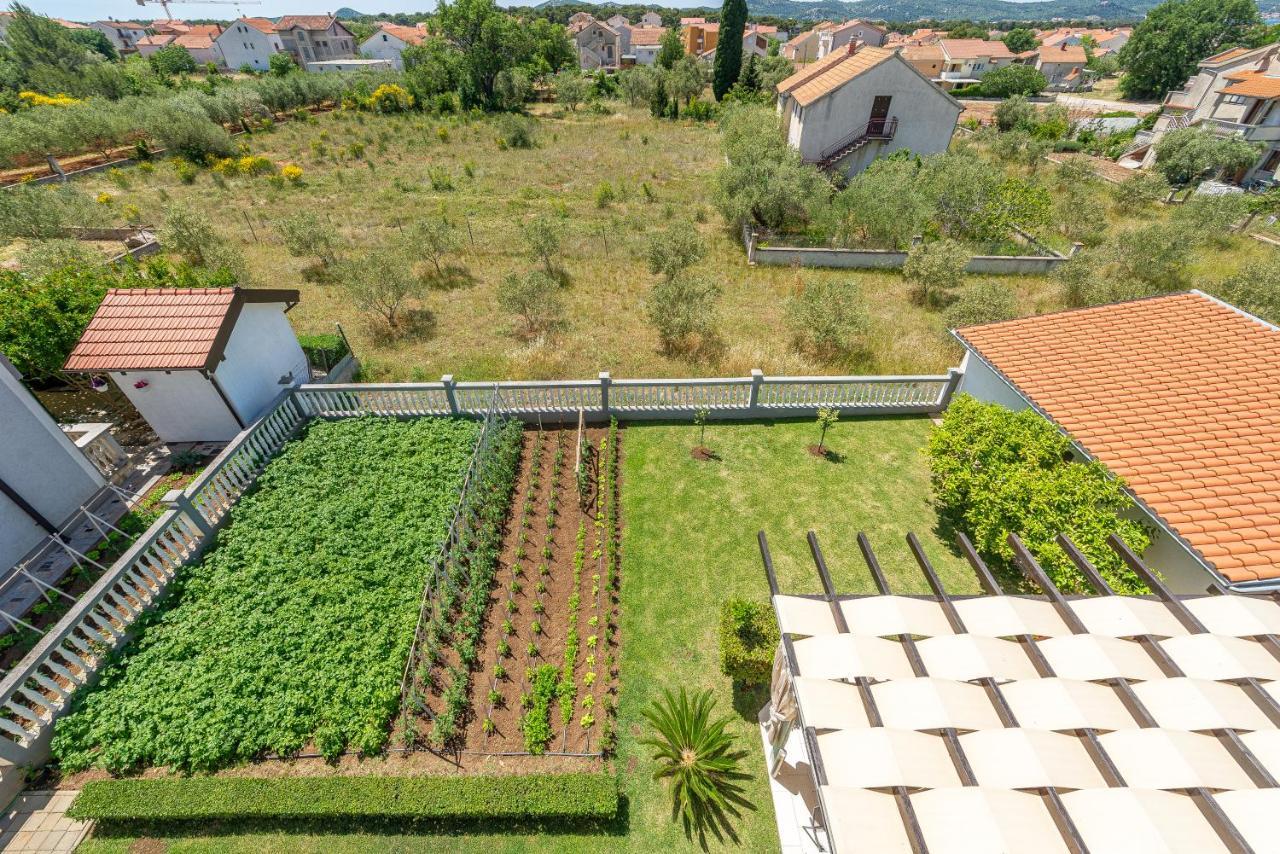 Bed & Breakfast Maki Biograd Na Moru Exterior photo