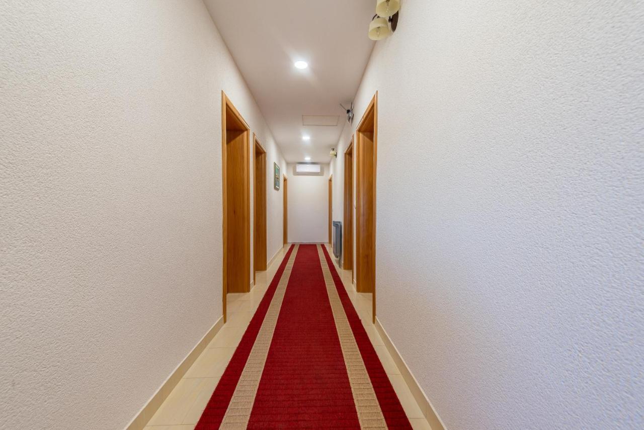 Bed & Breakfast Maki Biograd Na Moru Exterior photo